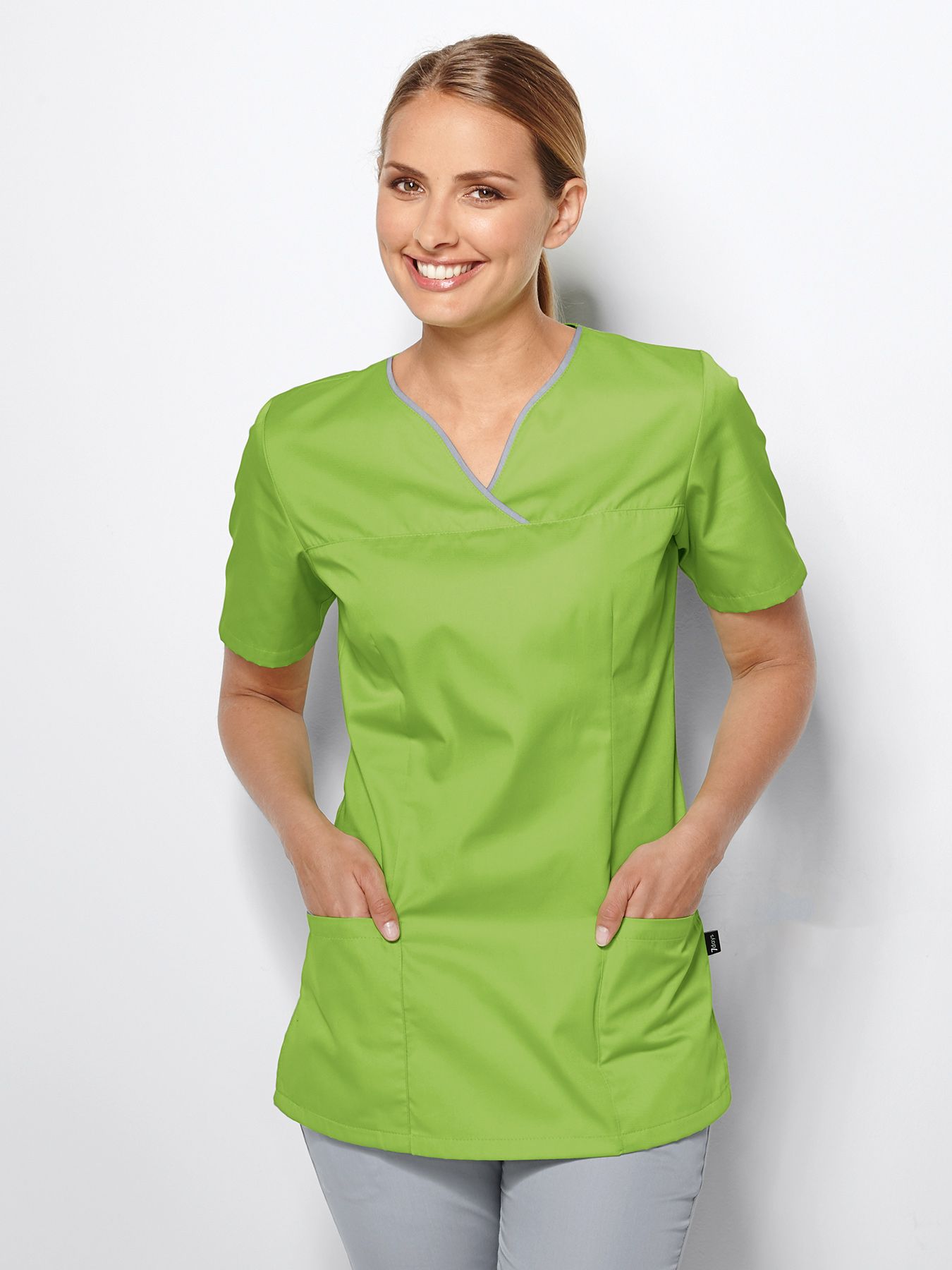 Damestuniek met gekleurde paspel