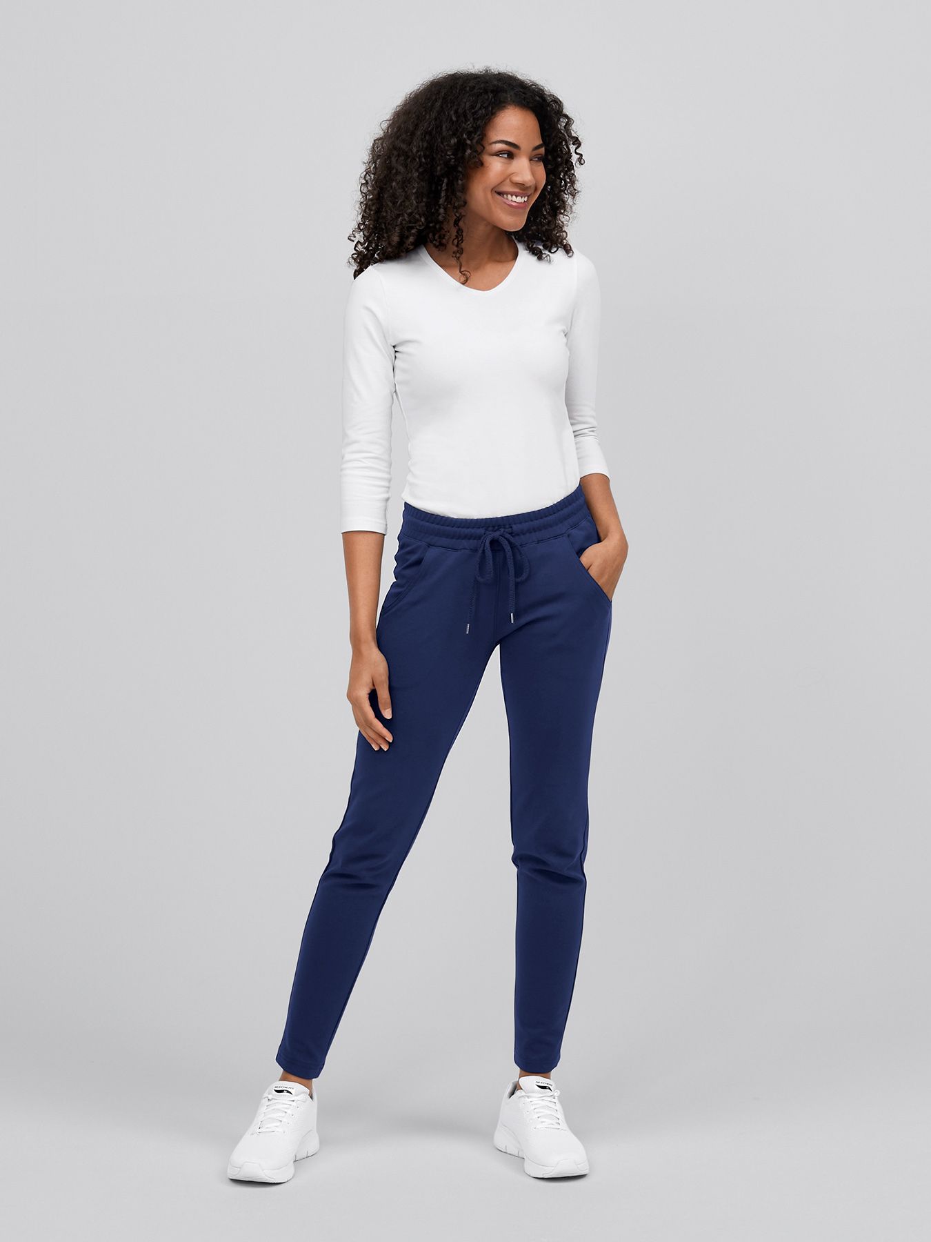 Comfortabele damesbroek PETRA – ondoorzichtige interlock jersey