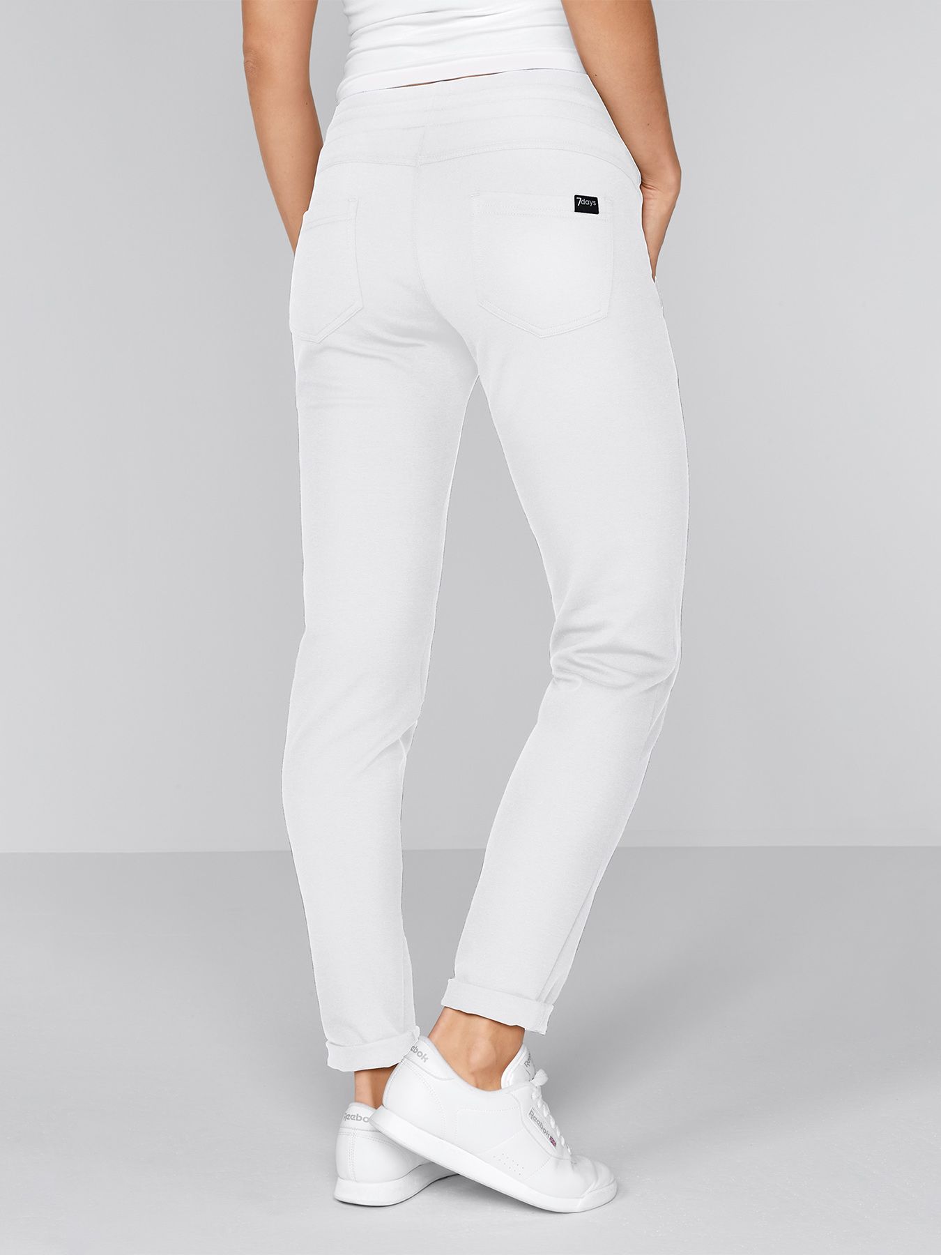 Comfortabele damesbroek PETRA – ondoorzichtige interlock jersey